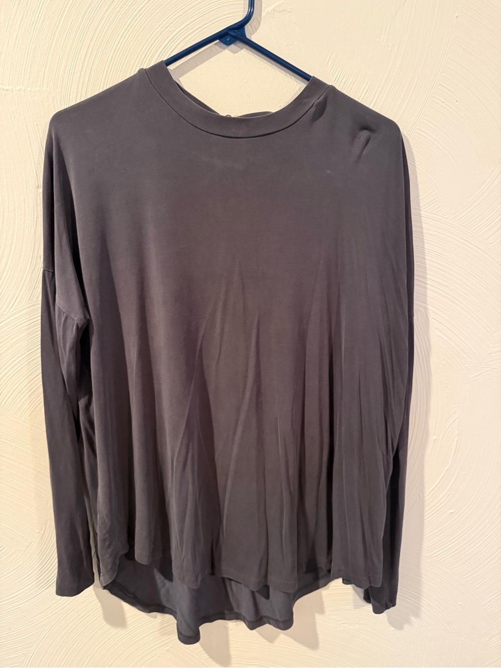 Umgee Men's Long-Sleeve Crew Neck Shirt - Charcoal Gray